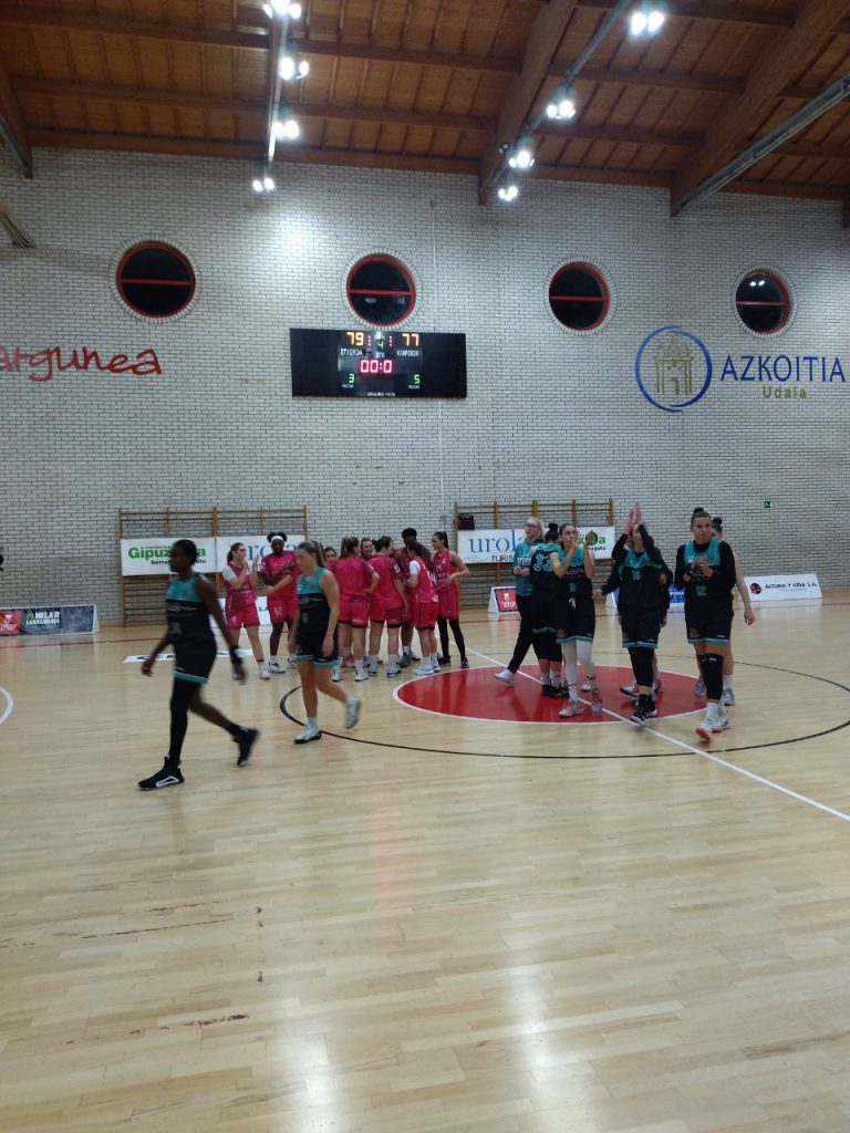 Tardía reacción para caer ante Azkoitia Azpeitia ISB (79-77) Tardía reacción para caer ante Azkoitia Azpeitia ISB (79-77)