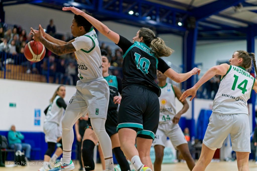Joventut impone su ritmo y el partido se hace largo al CAB Estepona Jardín de la Costa del Sol Joventut impone su ritmo y el partido se hace largo al CAB Estepona Jardín de la Costa del Sol