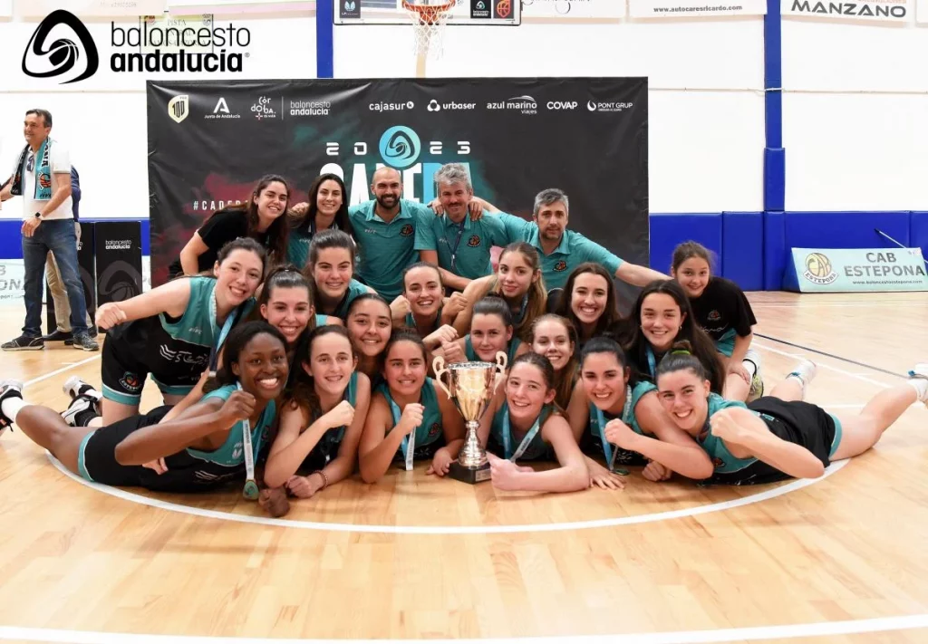 Campeonas de Andalucía en categoría júnior Campeonas de Andalucía en categoría júnior