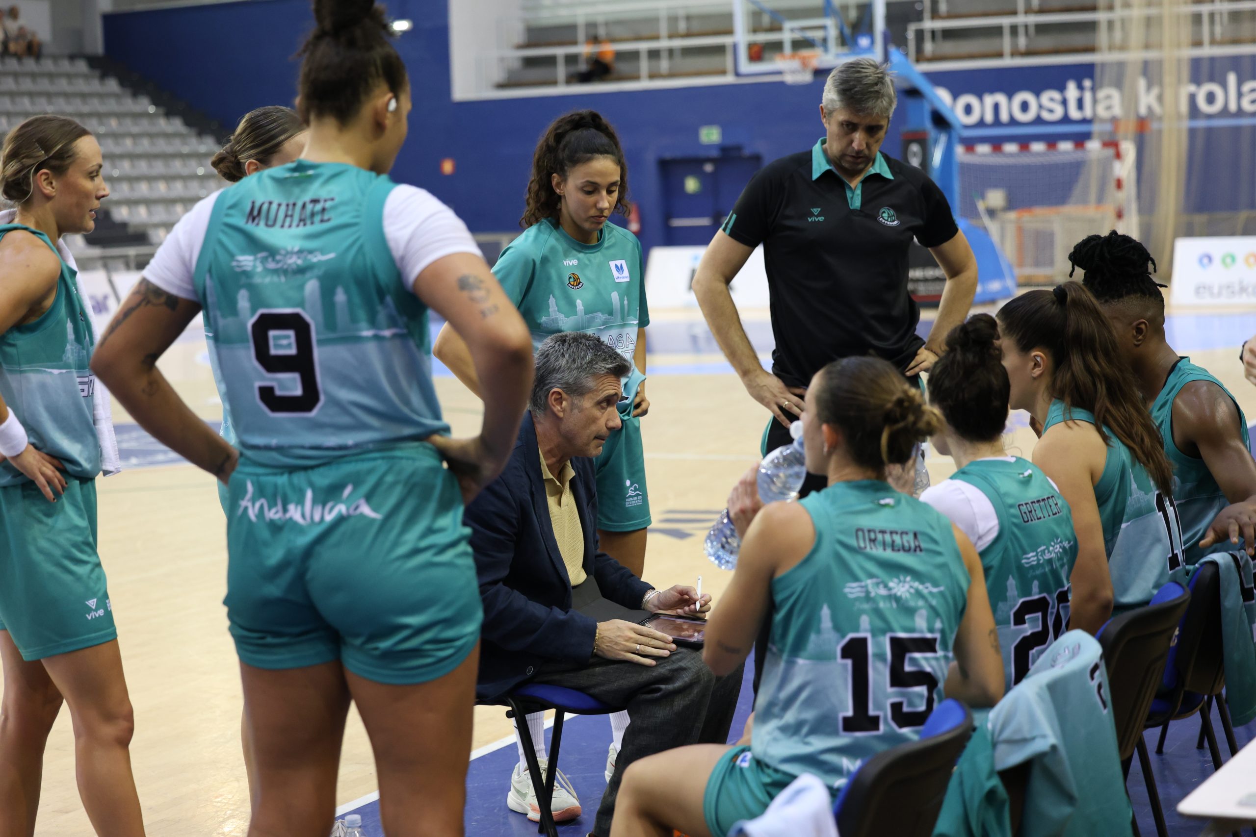 Otro naufragio defensivo (83-60)