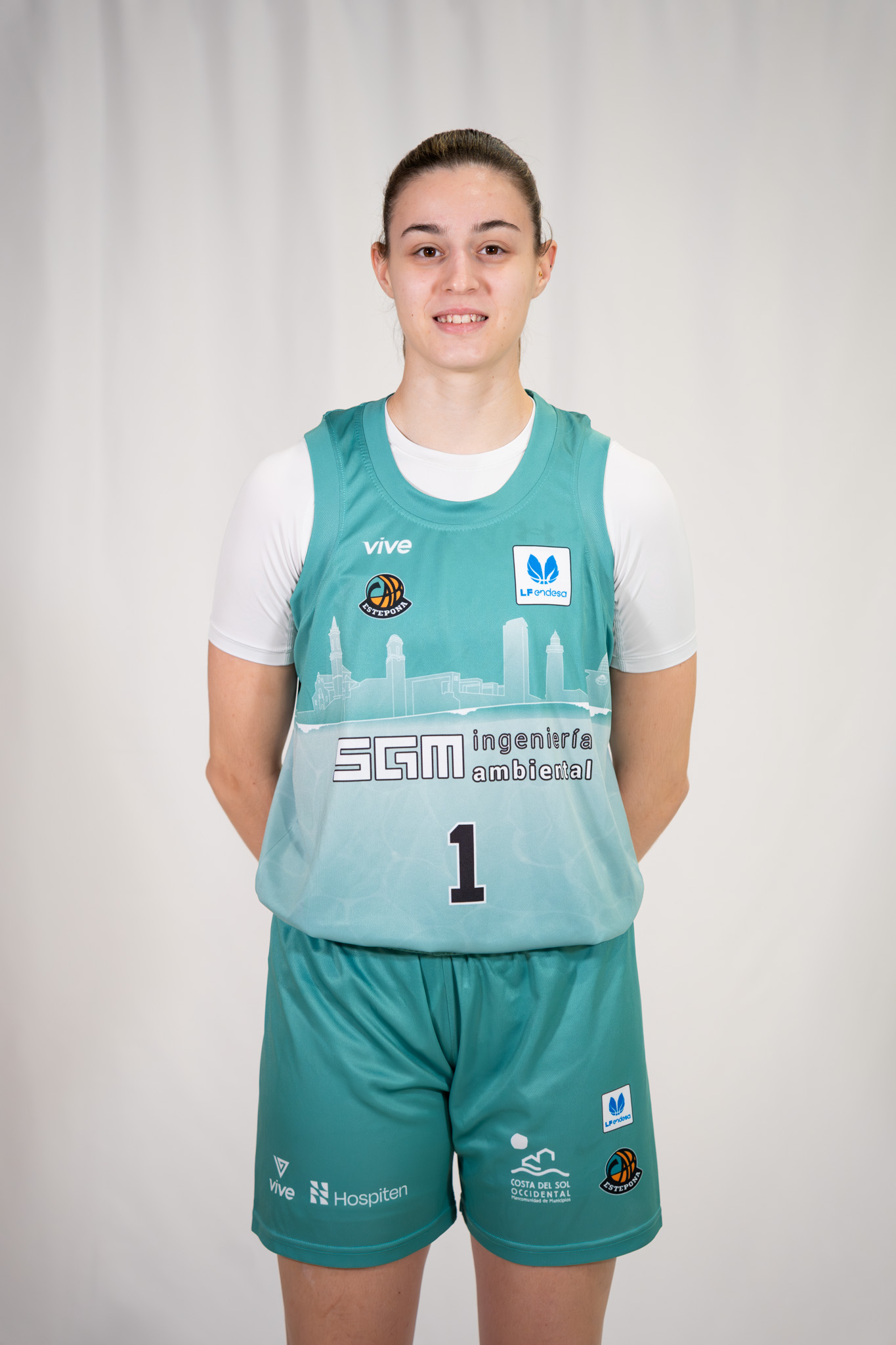 Claudia Contell 1-25