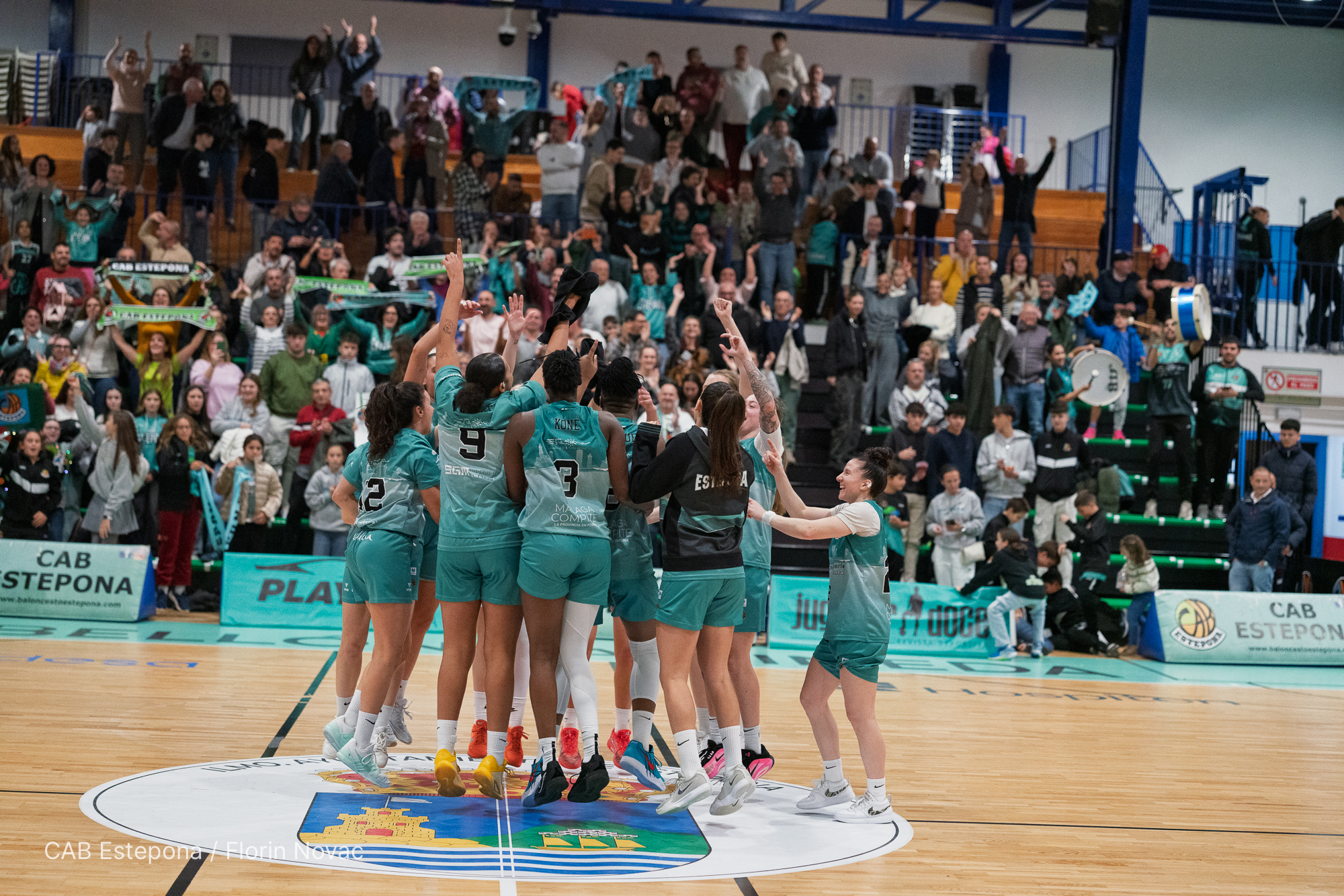 El Pineda aúpa al Ingeniería Ambiental CAB Estepona a una nueva victoria (66-62)