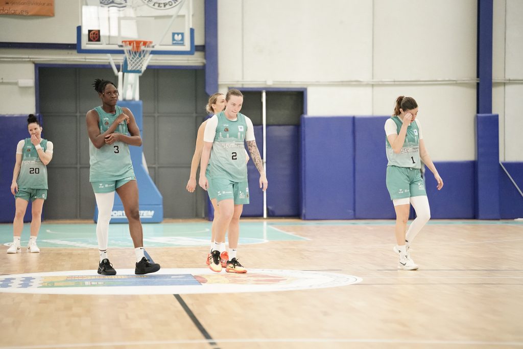 Amargo final de partido para Ingeniería Ambiental CAB Estepona, que cae 72-77