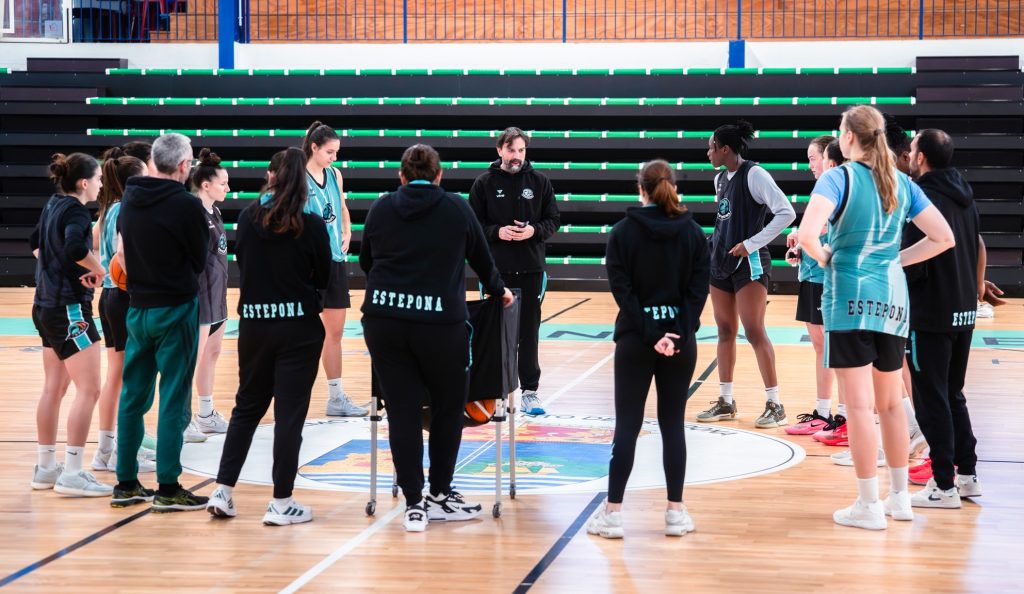 Reencuentro con historia antes de Navidad