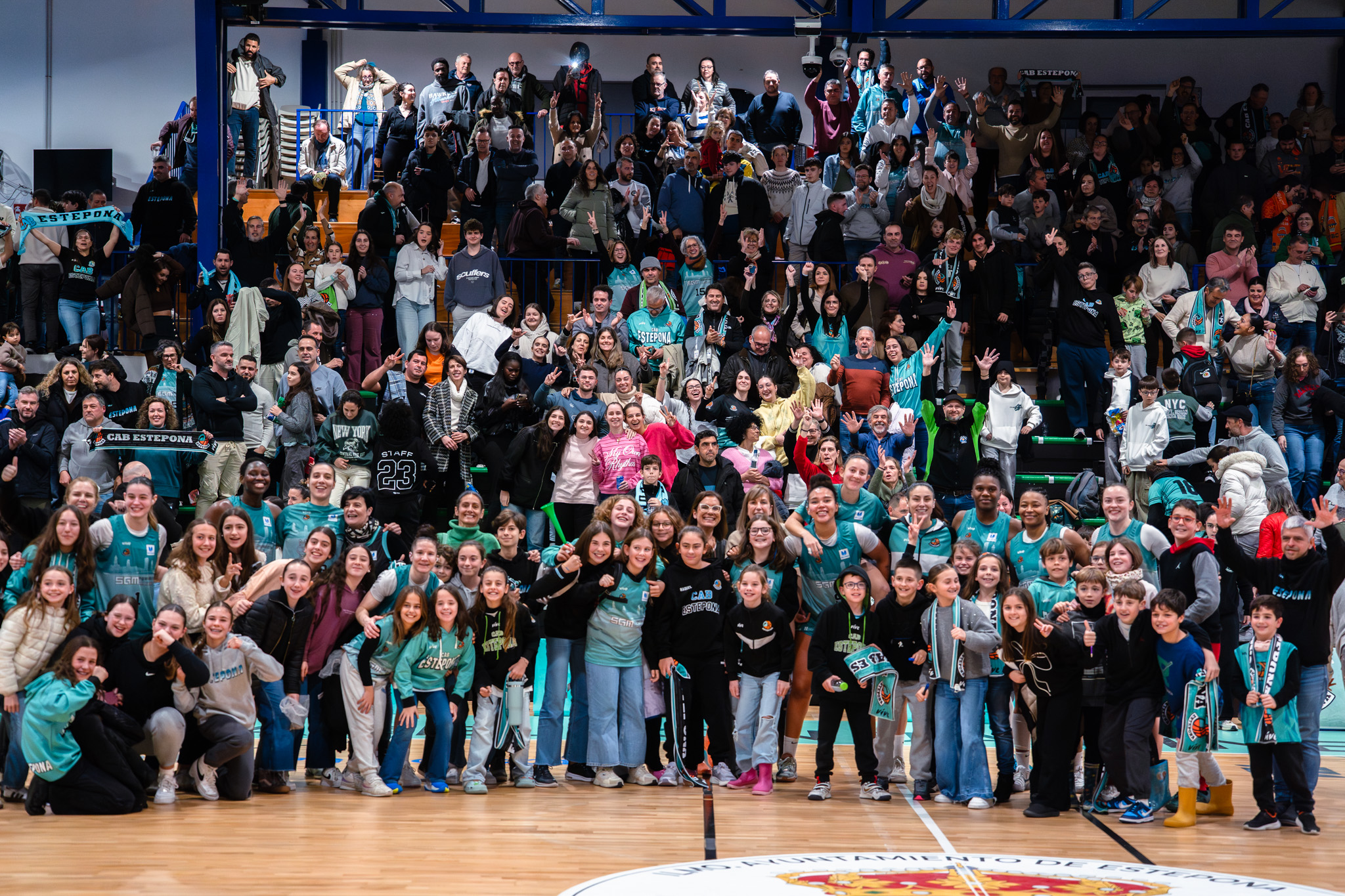 Ingeniería Ambiental CAB Estepona se hace fuerte en casa y tumba al campeón vigente