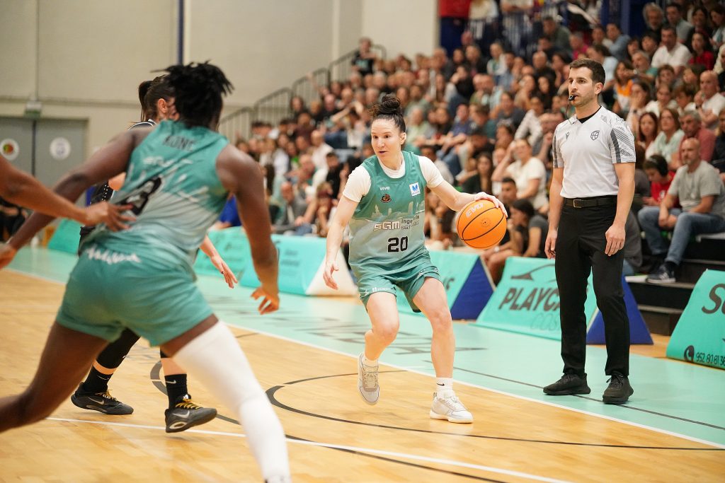 Sika Kone y Meli Gretter, nominadas a los premios de la LF Endesa